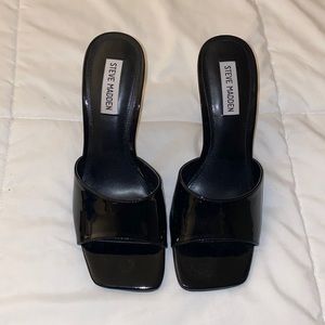 Steve Madden Signal Black Patent Heel